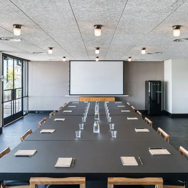 ACE HOTEL, SHOREDITCH 7. STOCK | BELEUCHTUNGSVERSORGUNG ...