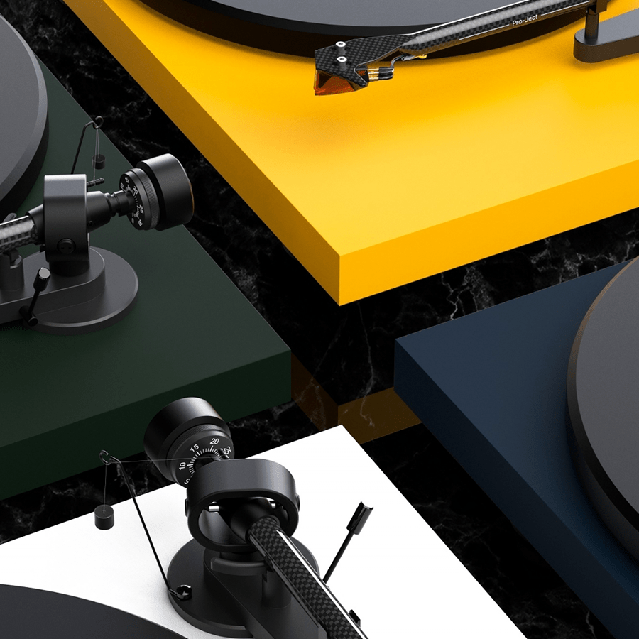 PRO - JECT DEBUT CARBON EVO TURNTABLE BLACK OUTLET - DYKE & DEAN