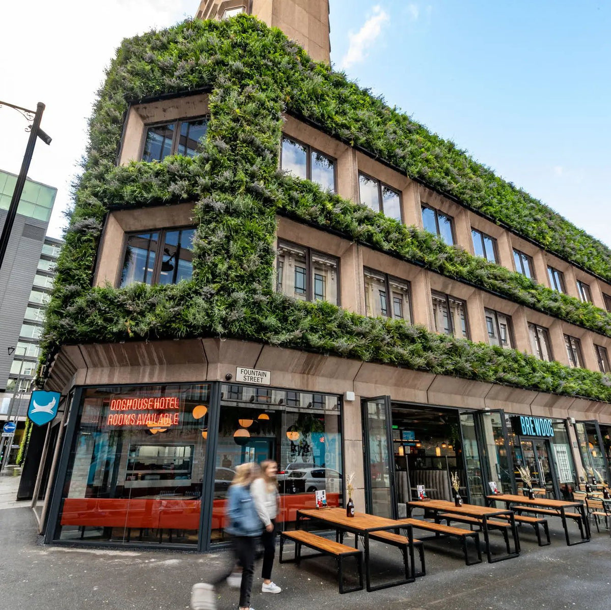 BREW DOG HOTELS | LIGHTING SUPPLY - DYKE & DEAN