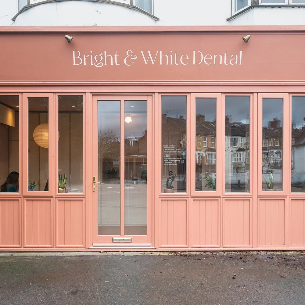 BRIGHT & WHITE DENTAL, LONDON | LIGHTING SUPPLY BY DYKE & DEAN | DESIGN BY ATELIER BAULIER | PHOTOGRAPHY BY BRENNA DUNCAN - DYKE & DEAN