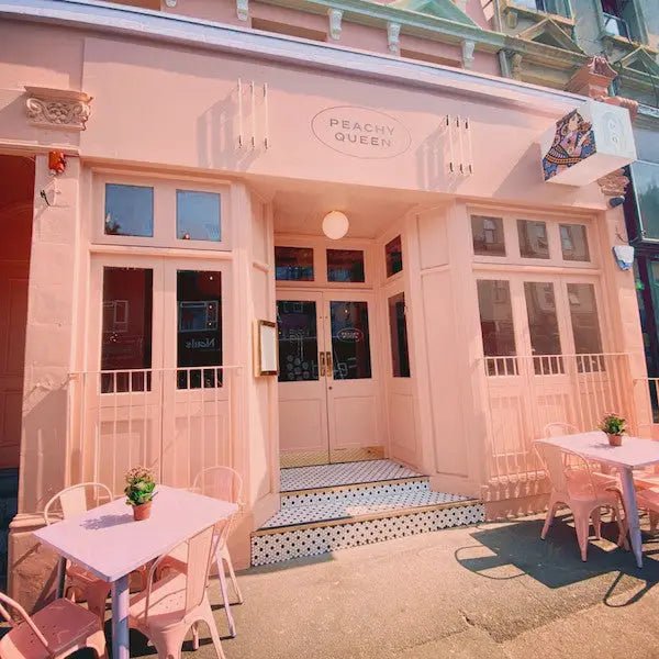PEACHY QUEEN BAR, BOURNEMOUTH | LIGHTING SUPPLY | INTERIOR BY FINCH INTERIORS - DYKE & DEAN