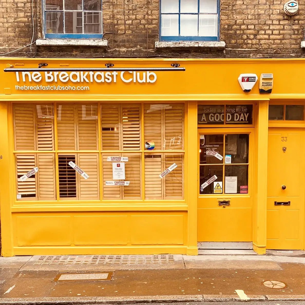 THE BREAKFAST CLUB | LIGHTING SUPPLY ACROSS MULTIPLE SITES - DYKE & DEAN