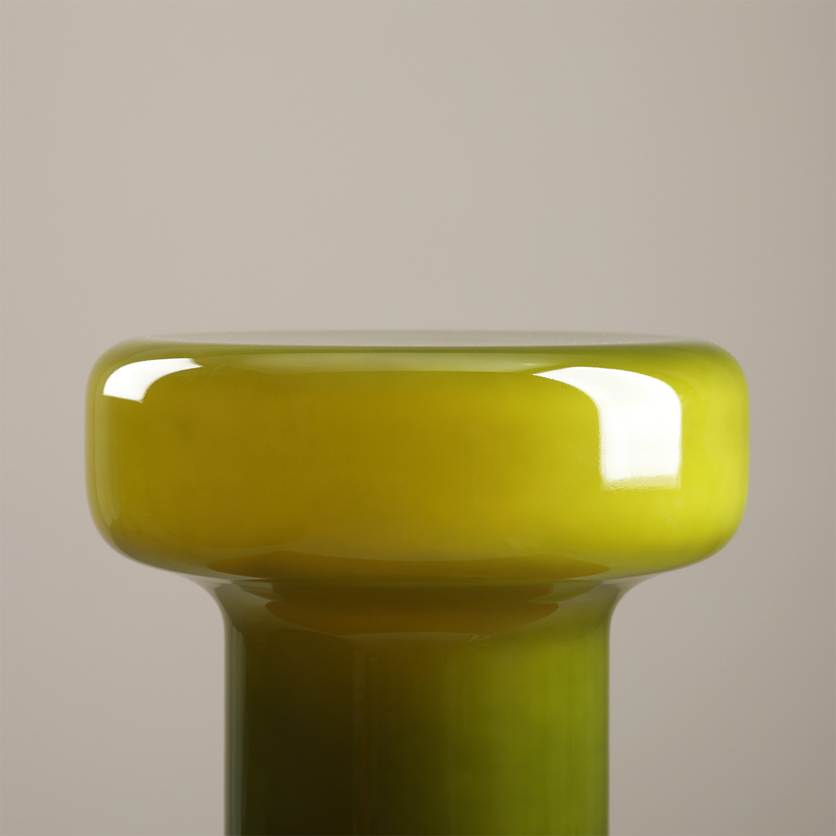 BONBON GLASS FLOOR LIGHT LIME