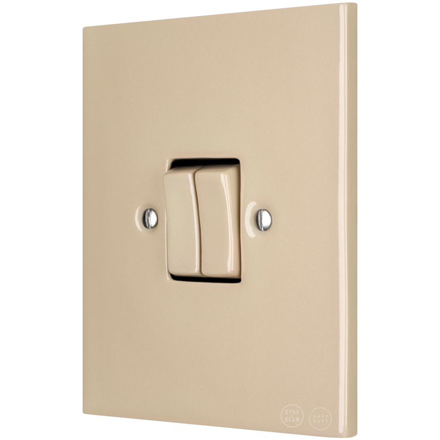 KATY PATY PORCELAIN PLATE WALL LIGHT SWITCH DOUBLE SAND