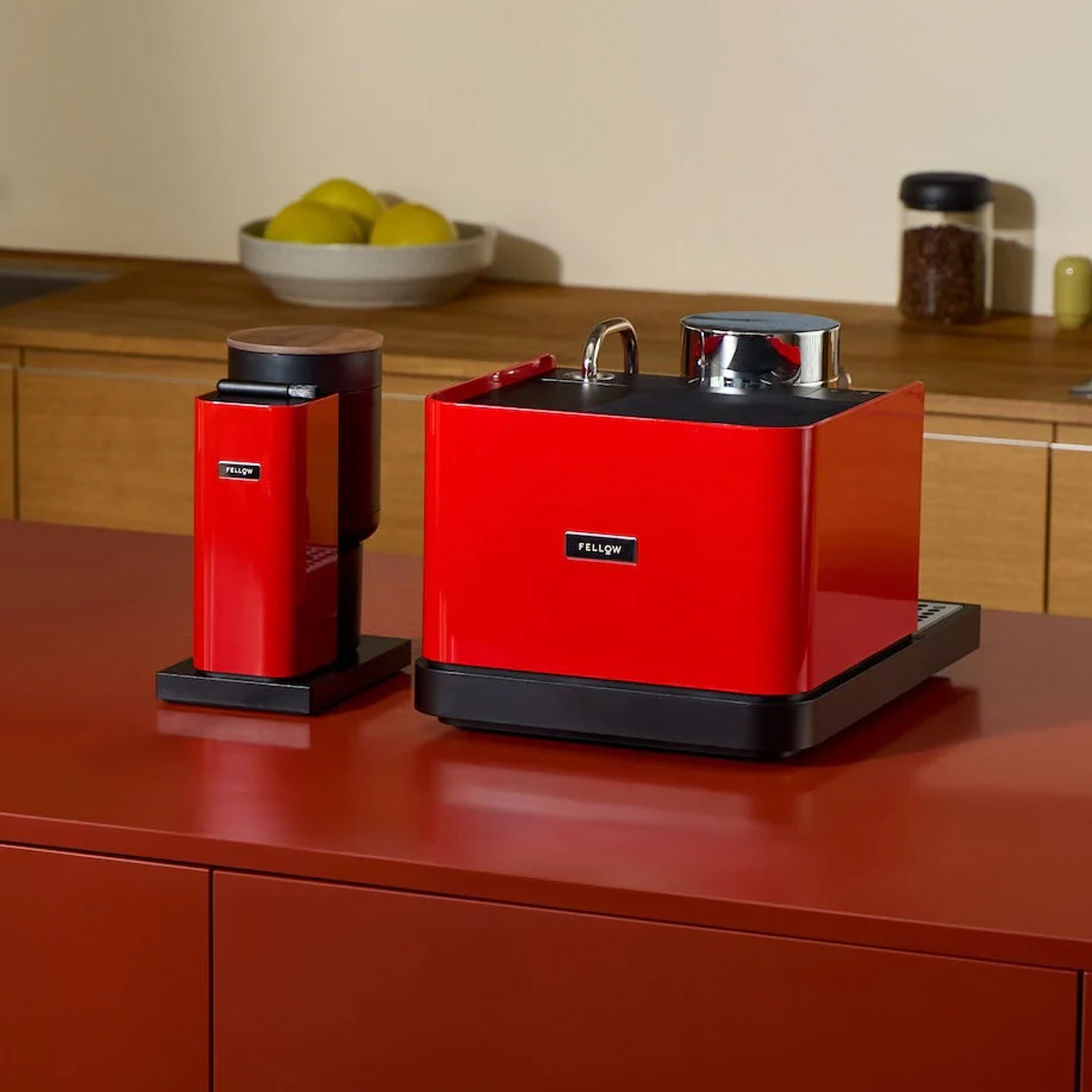 FELLOW OPUS 2 CONICAL BURR GRINDER WOODLAND RED & WALNUT