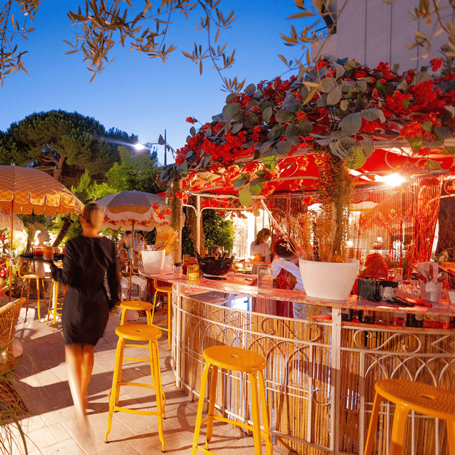 CHAISES NICOLLE OUTDOOR STOOL 60 - DYKE & DEAN