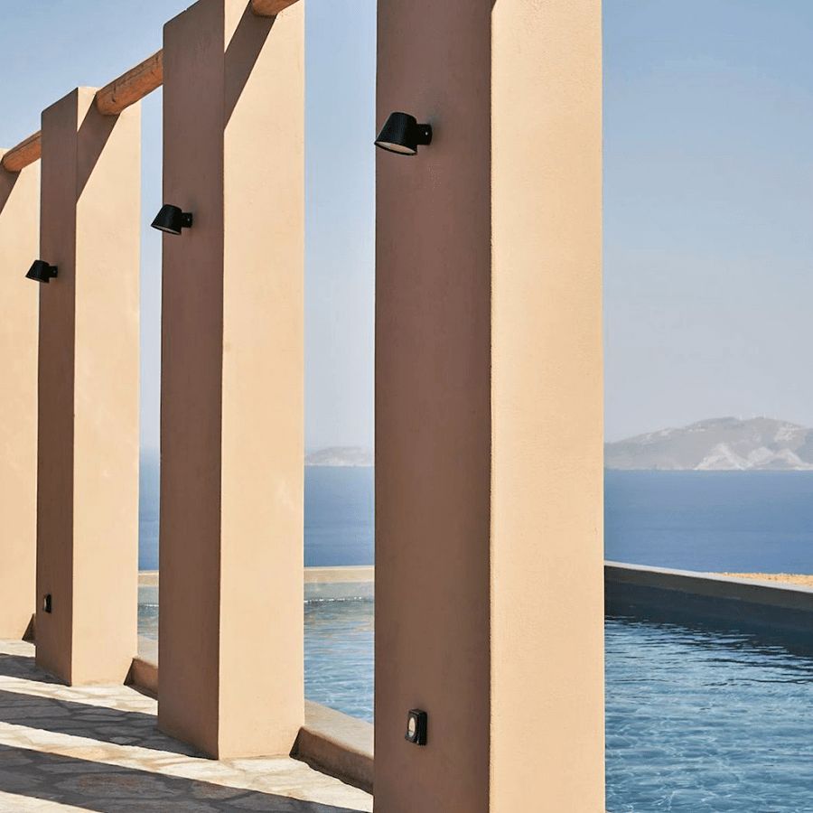 CONICAL WALL LIGHT BLACK - DYKE & DEAN