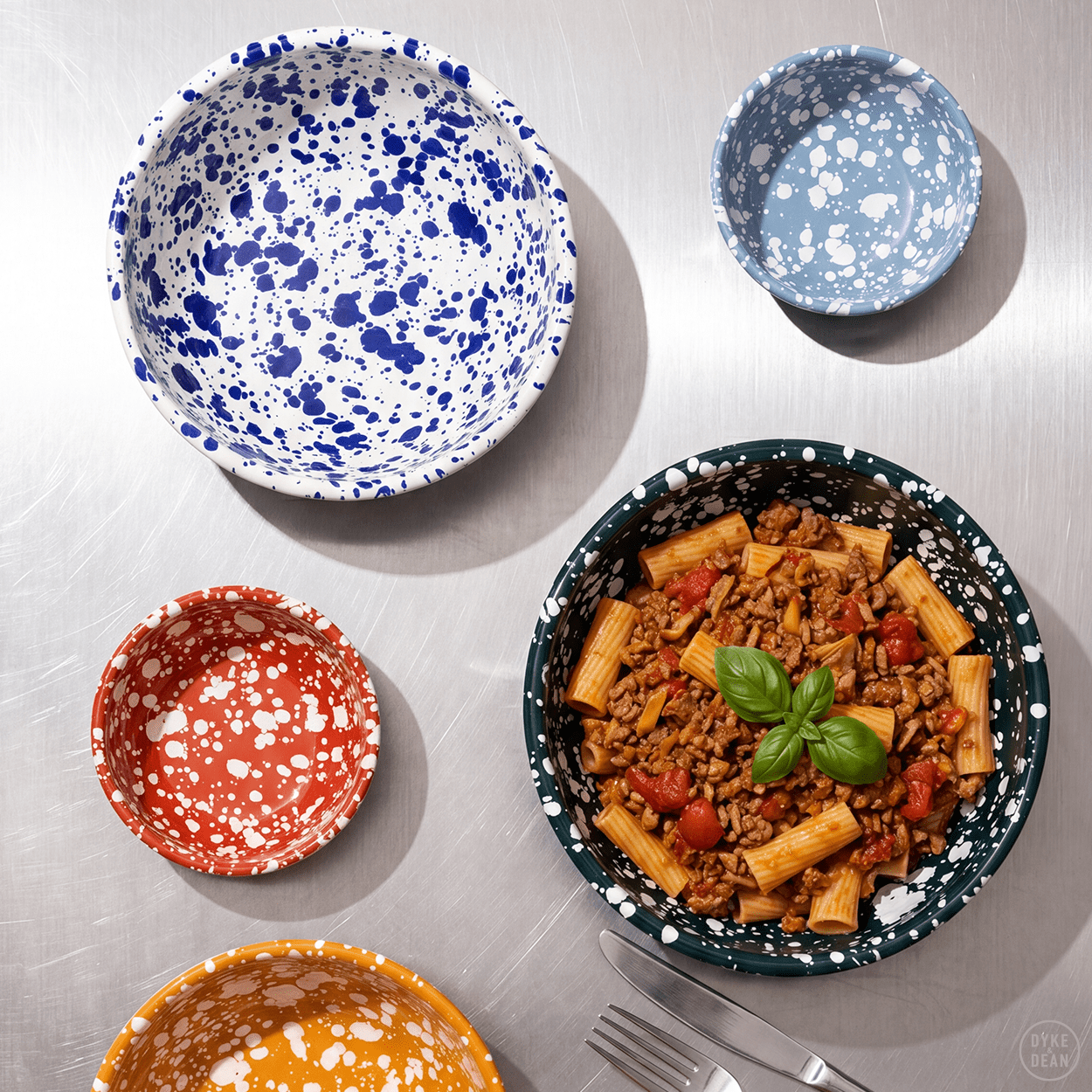 DARK GREEN & WHITE SMALL SPLATTER ENAMEL BOWL - DYKE & DEAN