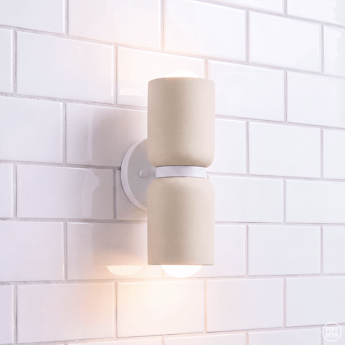 Double Ceramic Up Down Light With White Wall Plate