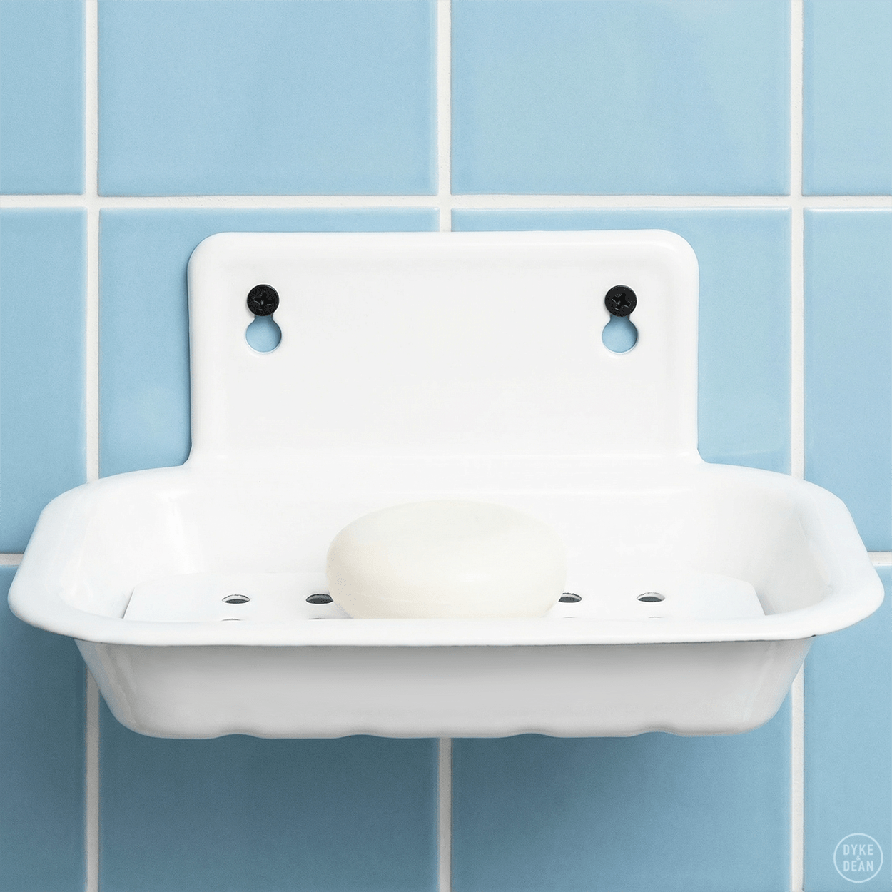 ENAMEL WALL MOUNTED SOAP DISH - DYKE & DEAN