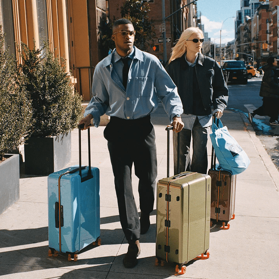 FLOYD CHECK IN TRAVEL CASE BRONCO BROWN - DYKE & DEAN