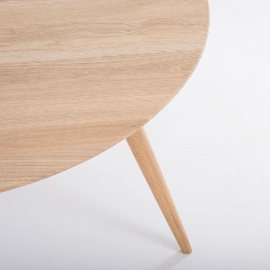 GAZZDA ROUND STAFA TABLE NATURAL OAK 90CM - DYKE & DEAN