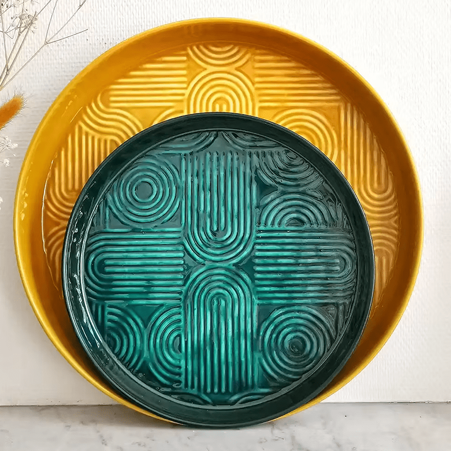 LUX PLATEAU TRAY LARGE GREEN 450mm - DYKE & DEAN