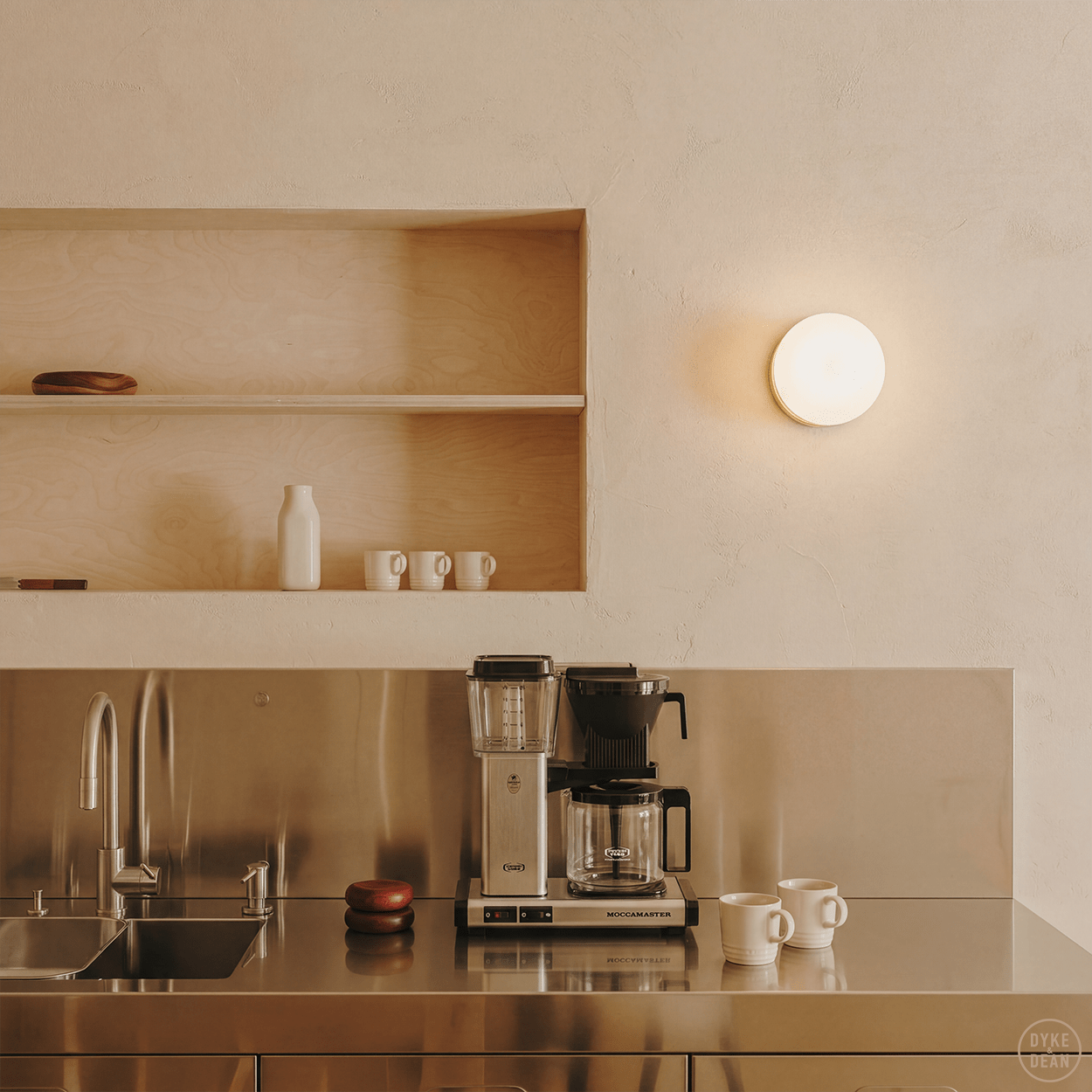 MOCCAMASTER COFFEE BREWER CHROME - DYKE & DEAN