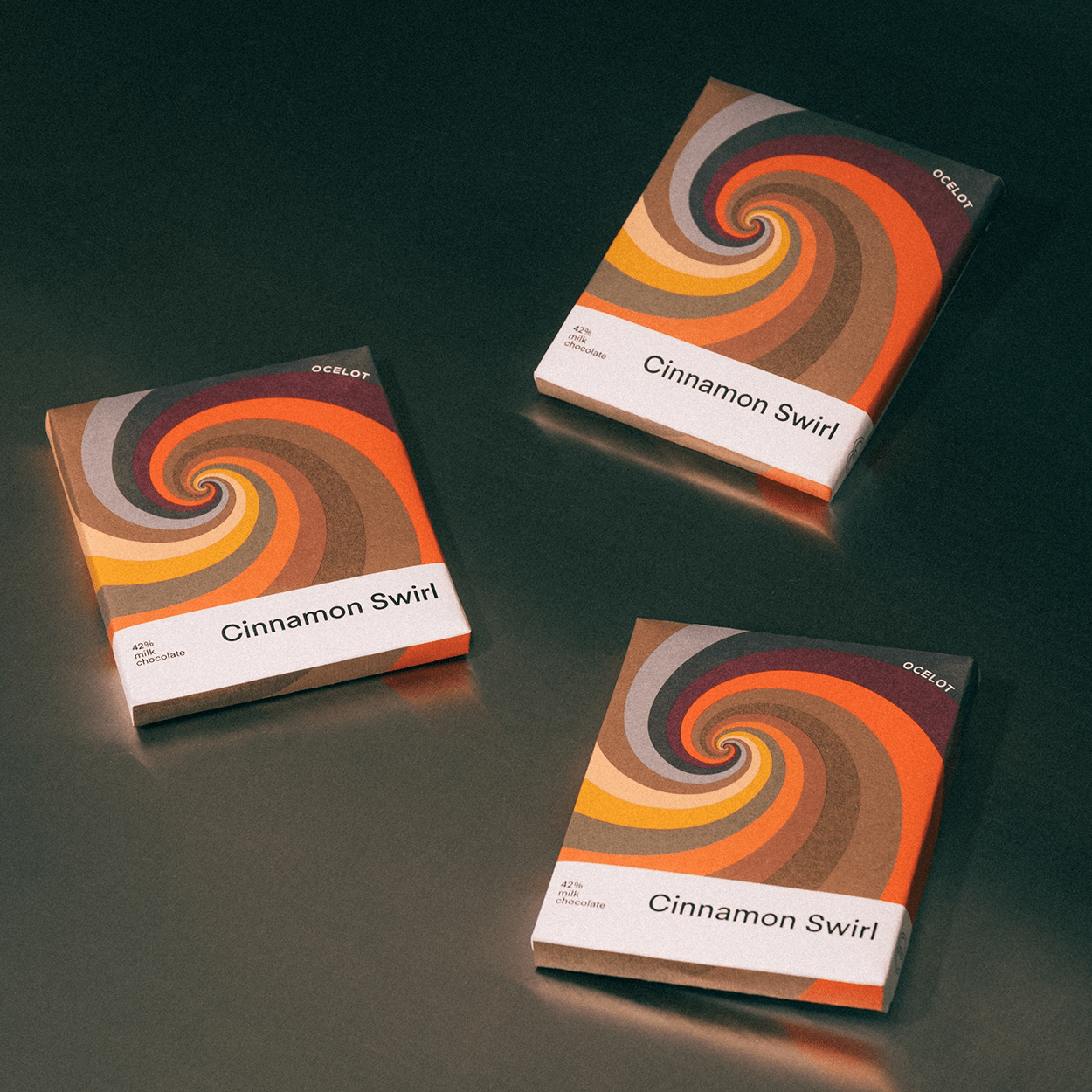 ORGANIC CINNAMON SWIRL 42% MILK CHOCOLATE BAR - DYKE & DEAN