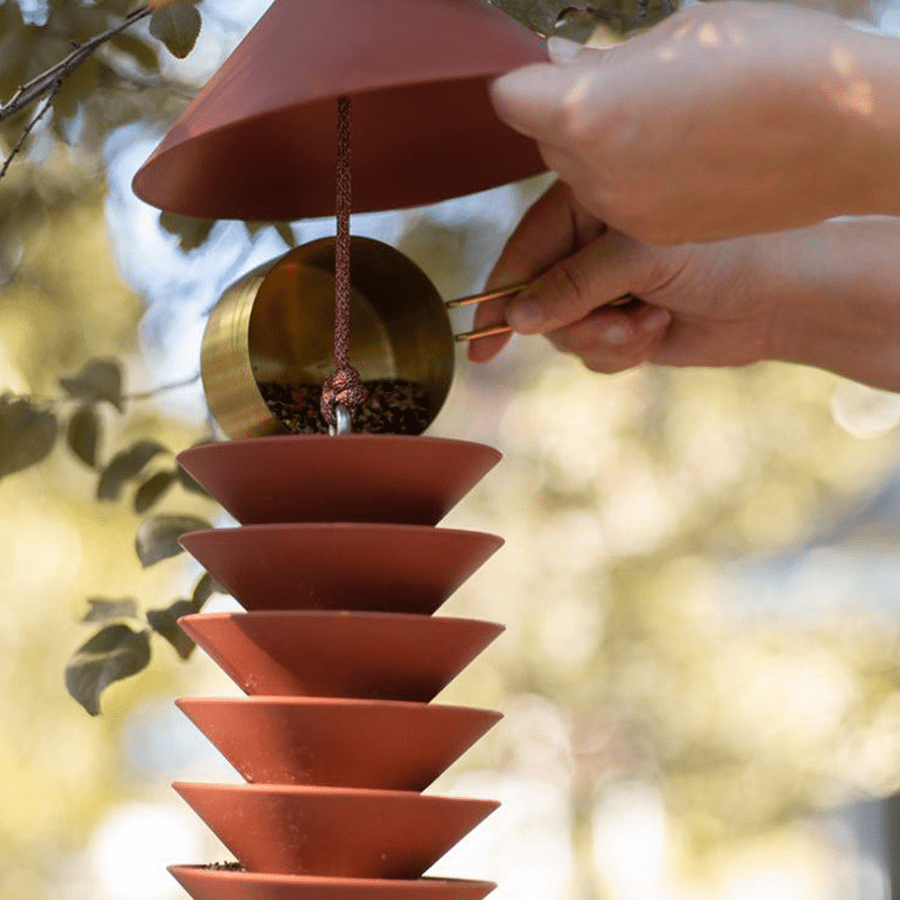PIDAT BIRD FEEDER TERRACOTTA - DYKE & DEAN