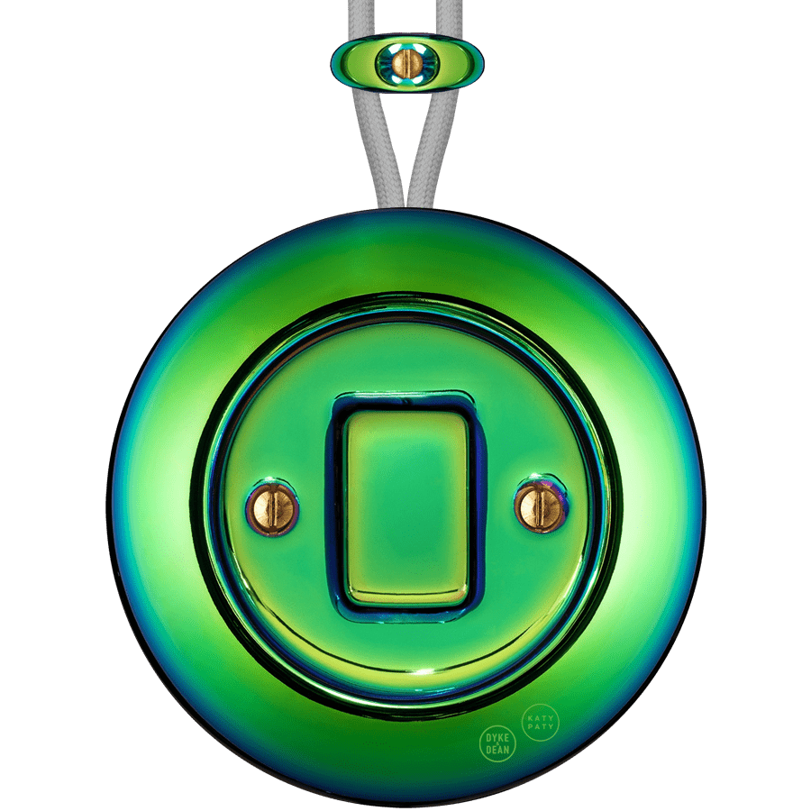 PORCELAIN KATY PATY COLONA ROUND SURFACE MOUNTED FAT BUTTON SWITCH CHLOREDO - DYKE & DEAN