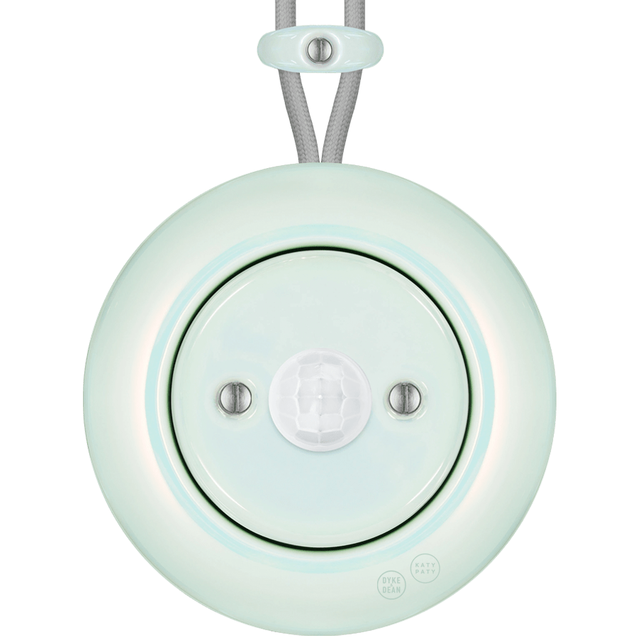 PORCELAIN KATY PATY COLONA ROUND SURFACE MOUNTED MOTION SENSOR CONCHA - DYKE & DEAN
