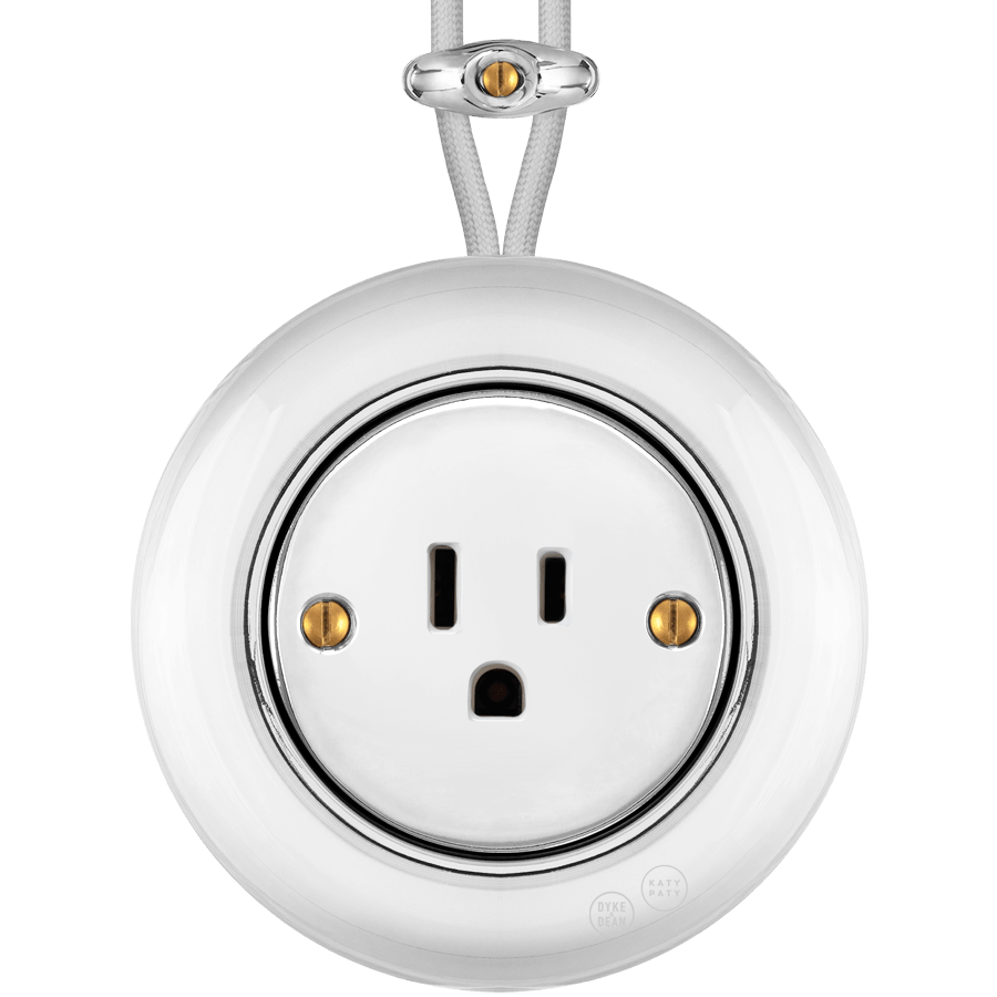 PORCELAIN KATY PATY COLONA ROUND SURFACE MOUNTED USA 15AMP SOCKET CHROME - DYKE & DEAN