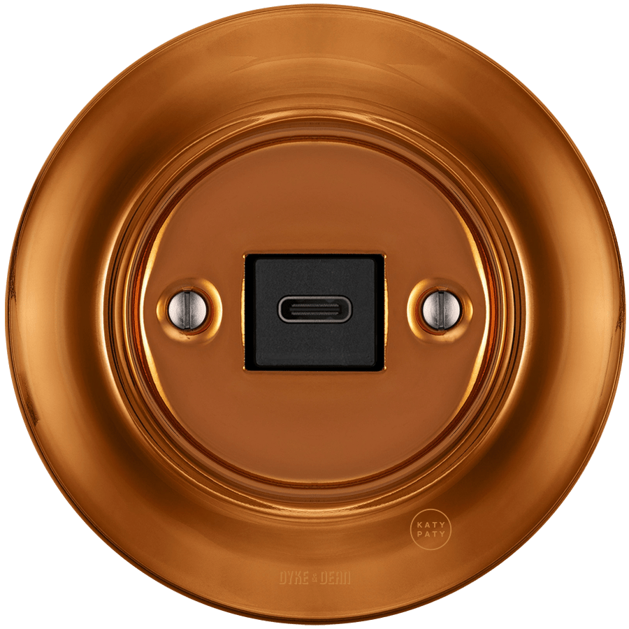 PORCELAIN WALL SOCKET BRONZE USB - C - DYKE & DEAN