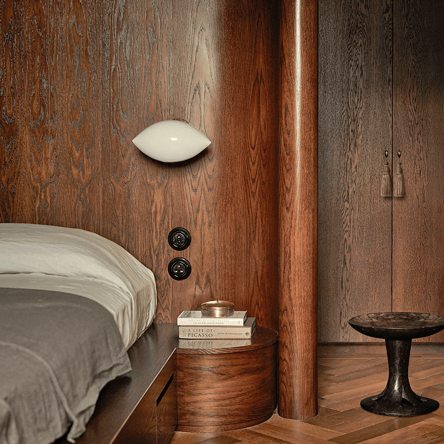 PORCELAIN WALL SOCKET GREY UK - DYKE & DEAN