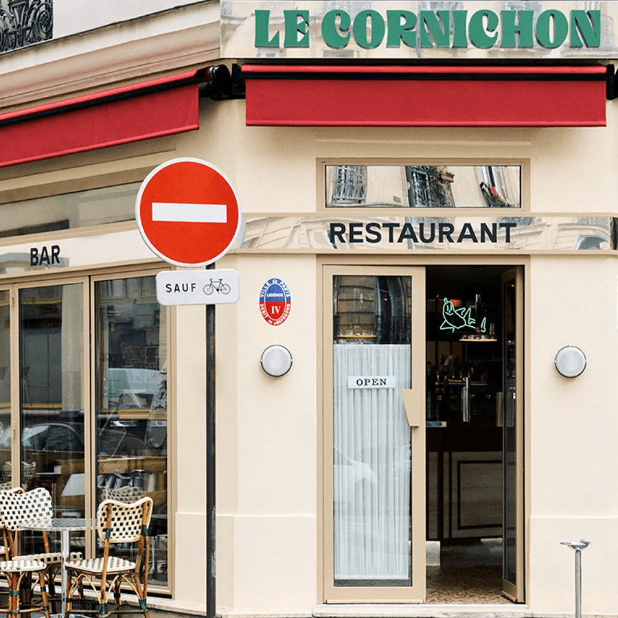 ROUND BULKHEAD WHITE DUROPLAST CLEAR GLASS - DYKE & DEAN