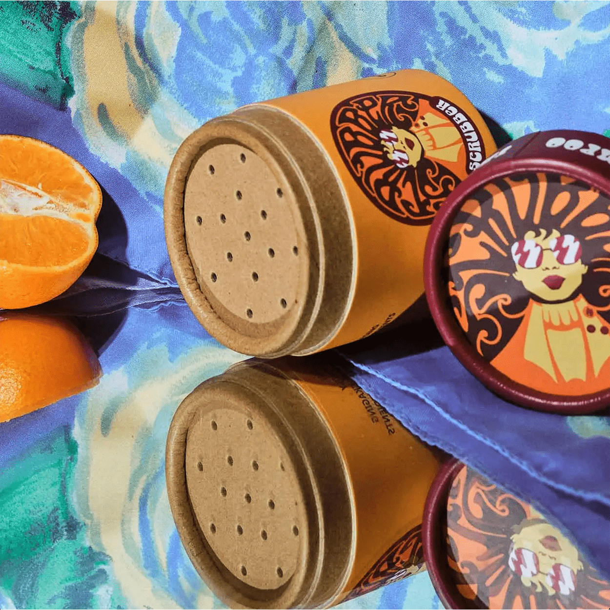 SCRUBBER TANGERINE & JASMINE DRY SHAMPOO - DYKE & DEAN