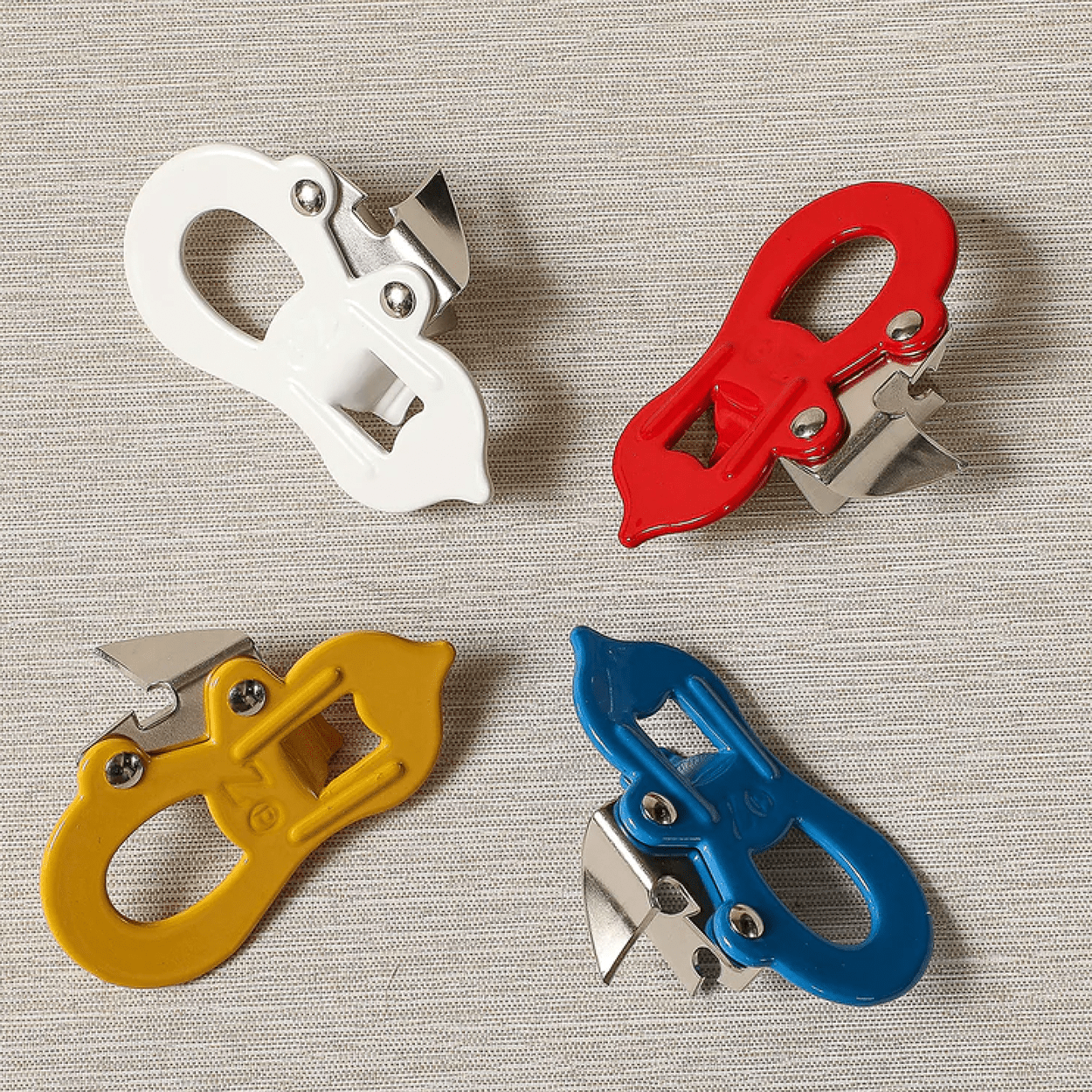 SHOWA BLUE BOTTLE & CAN OPENER - DYKE & DEAN