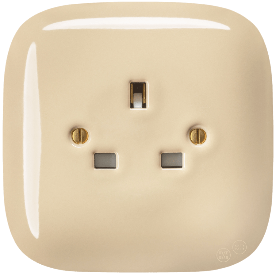 SQUARE PORCELAIN WALL SOCKET UK SAND - DYKE & DEAN