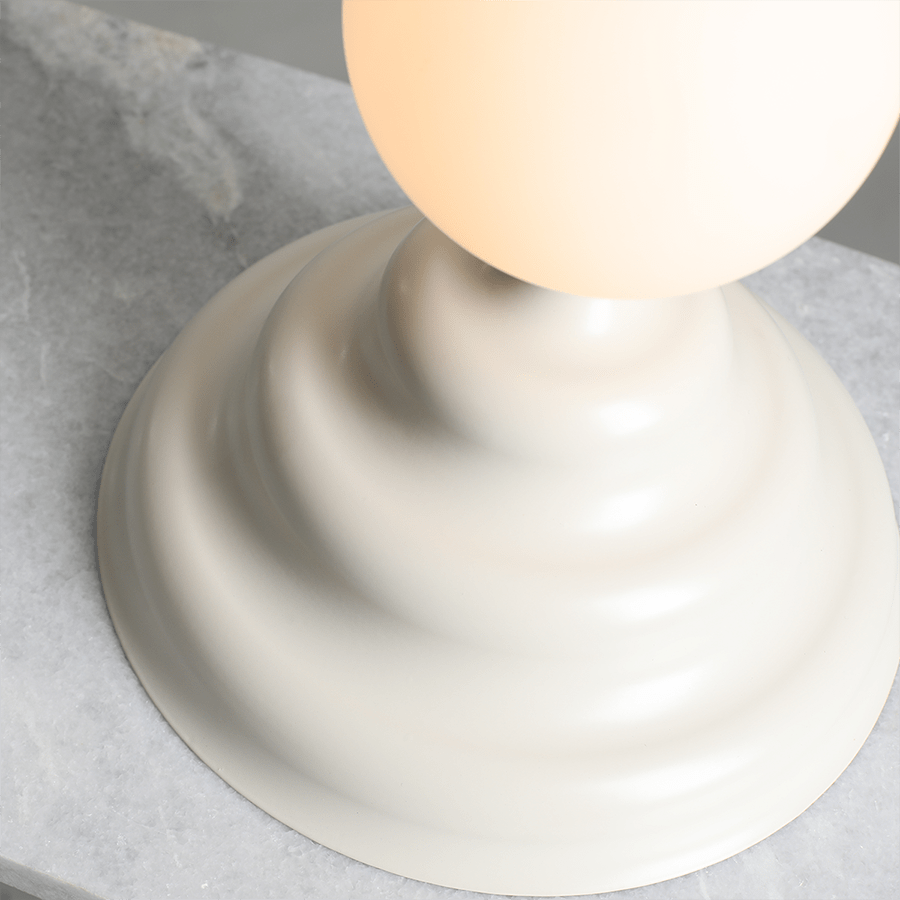 WAVE WALL LIGHT CREAM - DYKE & DEAN