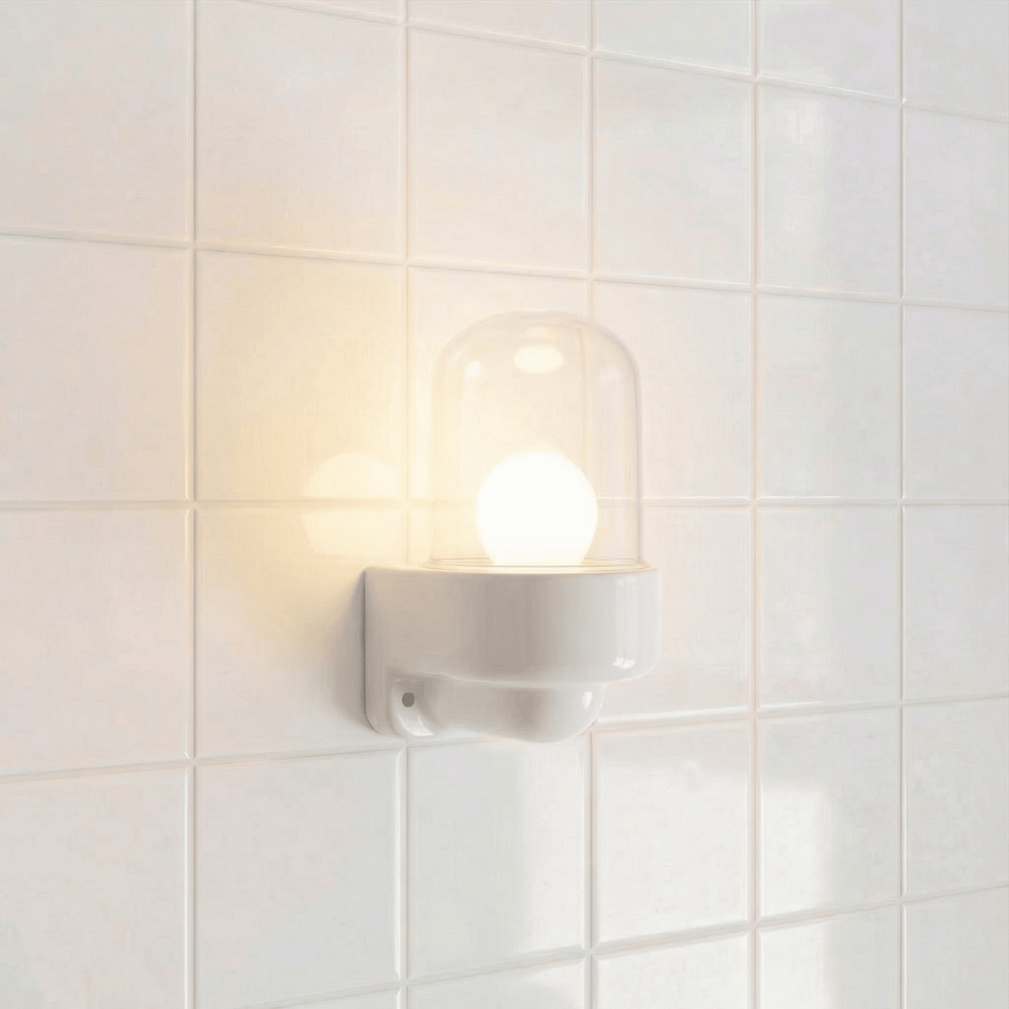 WHITE CLEAR PORCELAIN WATERPROOF SAUNA WALL LIGHT - DYKE & DEAN