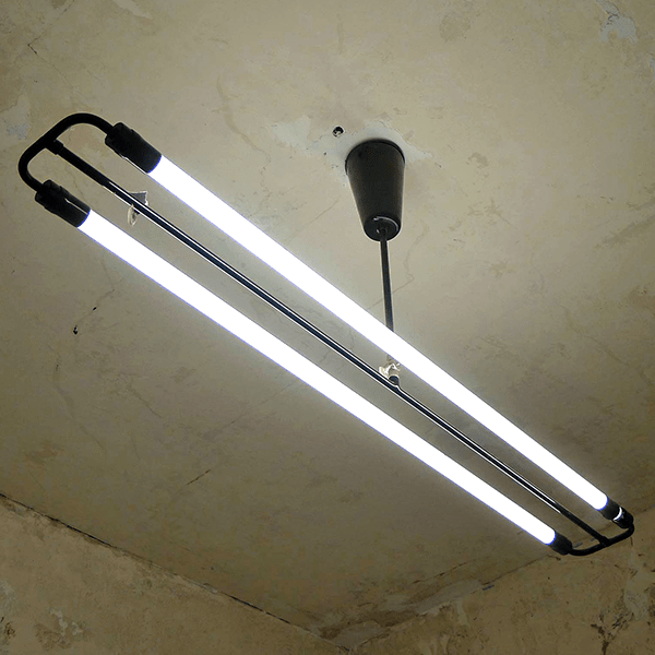 BOLICH MANNHEIM SINGLE TUBE LIGHT - DYKE & DEAN