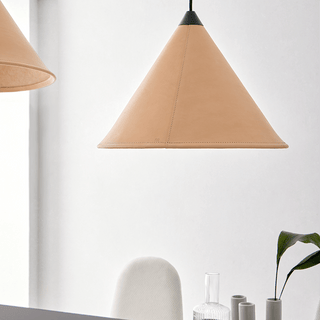 LEATHER CONE LAMP POLO - DYKE & DEAN