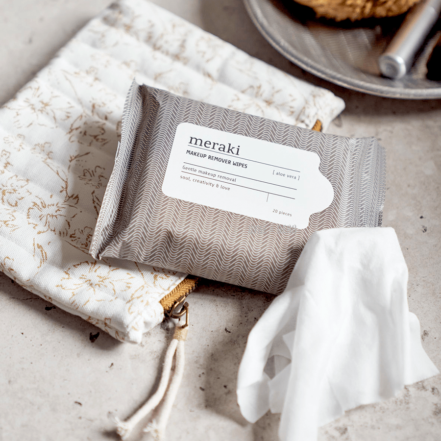 MERAKI MAKEUP REMOVING WIPES ALOE VERA - DYKE & DEAN