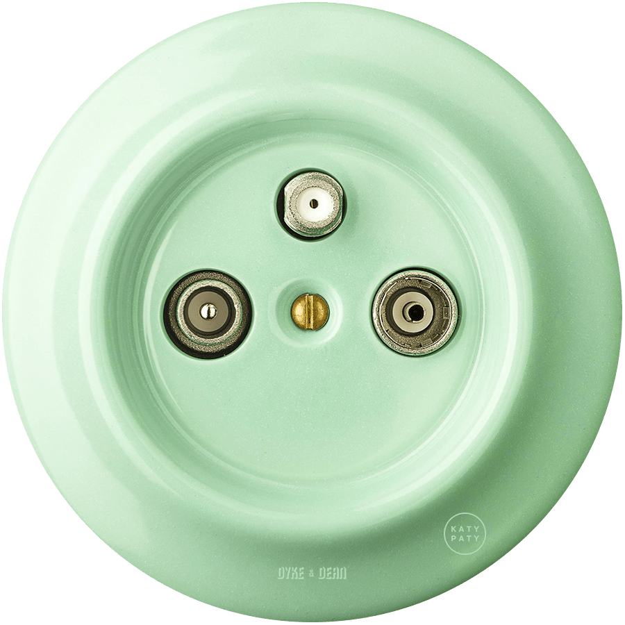 PORCELAIN WALL SOCKET MINT TV ANTENNA - DYKE & DEAN