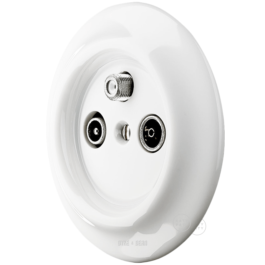 PORCELAIN WALL SOCKET WHITE TV ANTENNA - DYKE & DEAN