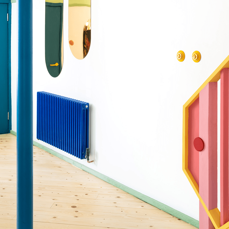 PORCELAIN WALL USB CHARGER CHLOREDO - DYKE & DEAN